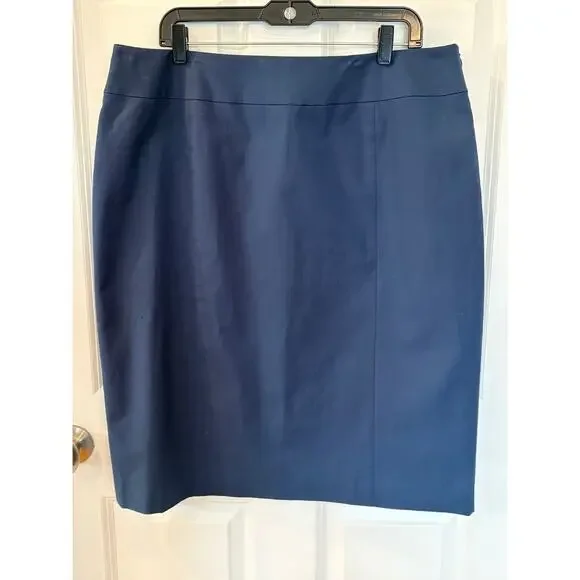 Lafayette 148 Navy Cotton Blend Skirt with Double Back Slit Size 16 - Picture 4 of 13